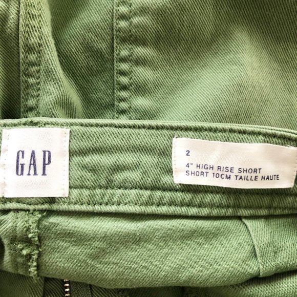 NWT High Waisted Khaki Shorts in Twig Green by GAP - Picture 3 of 6